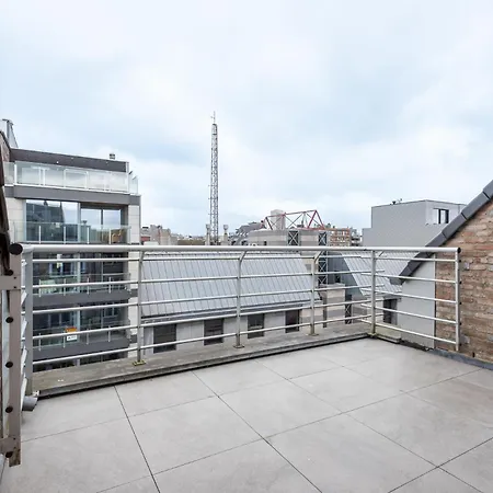 Spacious Penthouse For 8 People In The Centre Apartman Ostende