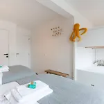Апартаменти Spacious Penthouse For 8 People In The Centre Остенде
