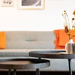 Spacious Penthouse For 8 People In The Centre Apartamento