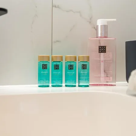 Spacious Penthouse For 8 People In The Centre