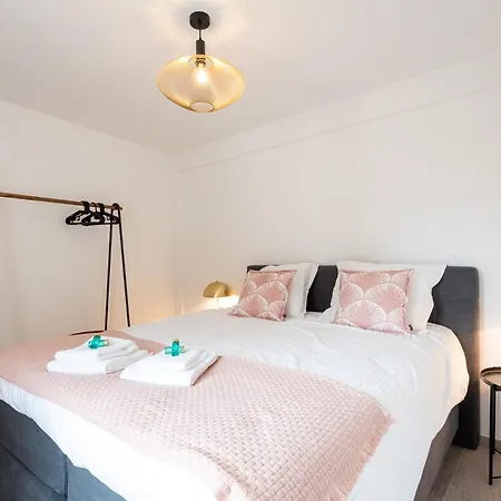 Spacious Penthouse For 8 People In The Centre Appartement *