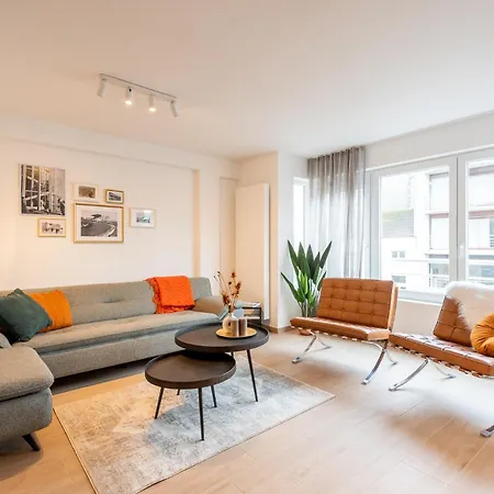 Spacious Penthouse For 8 People In The Centre Lejlighed *