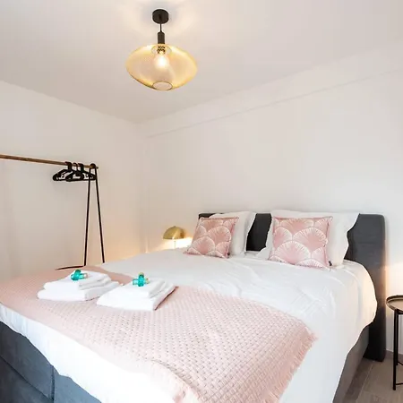 Apartmán Spacious Penthouse For 8 People In The Centre *