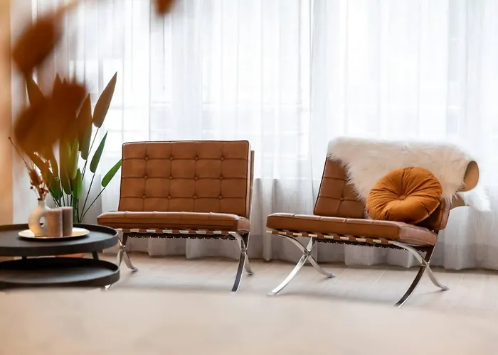 Spacious Penthouse For 8 People In The Centre *