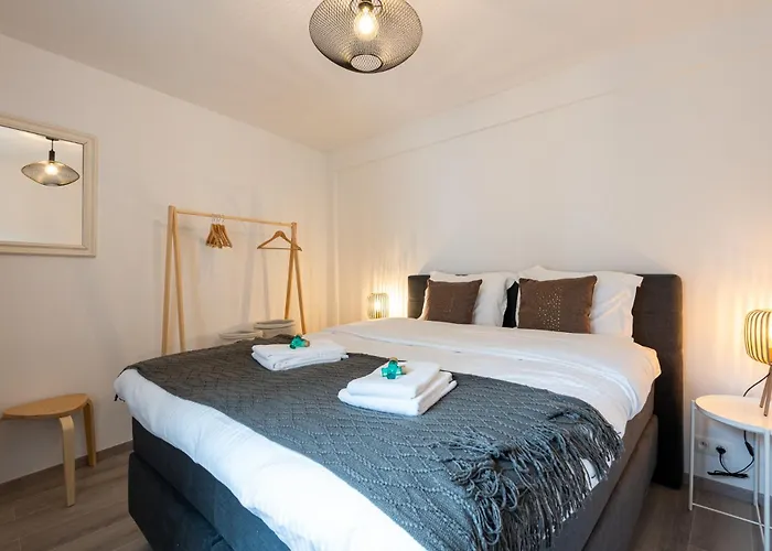 Spacious Penthouse For 8 People In The Centre *