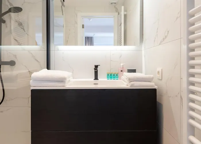 Spacious Penthouse For 8 People In The Centre Ostende